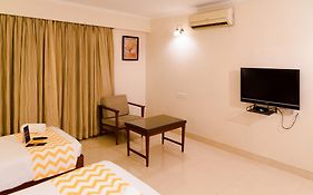 Hotel Sudarshan Pune 2*